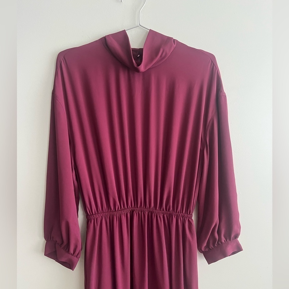 Aritzia Babaton Luke Dress Burgundy Midi Mock Neck 3/4 Sleeve A Line - Picture 3 of 12